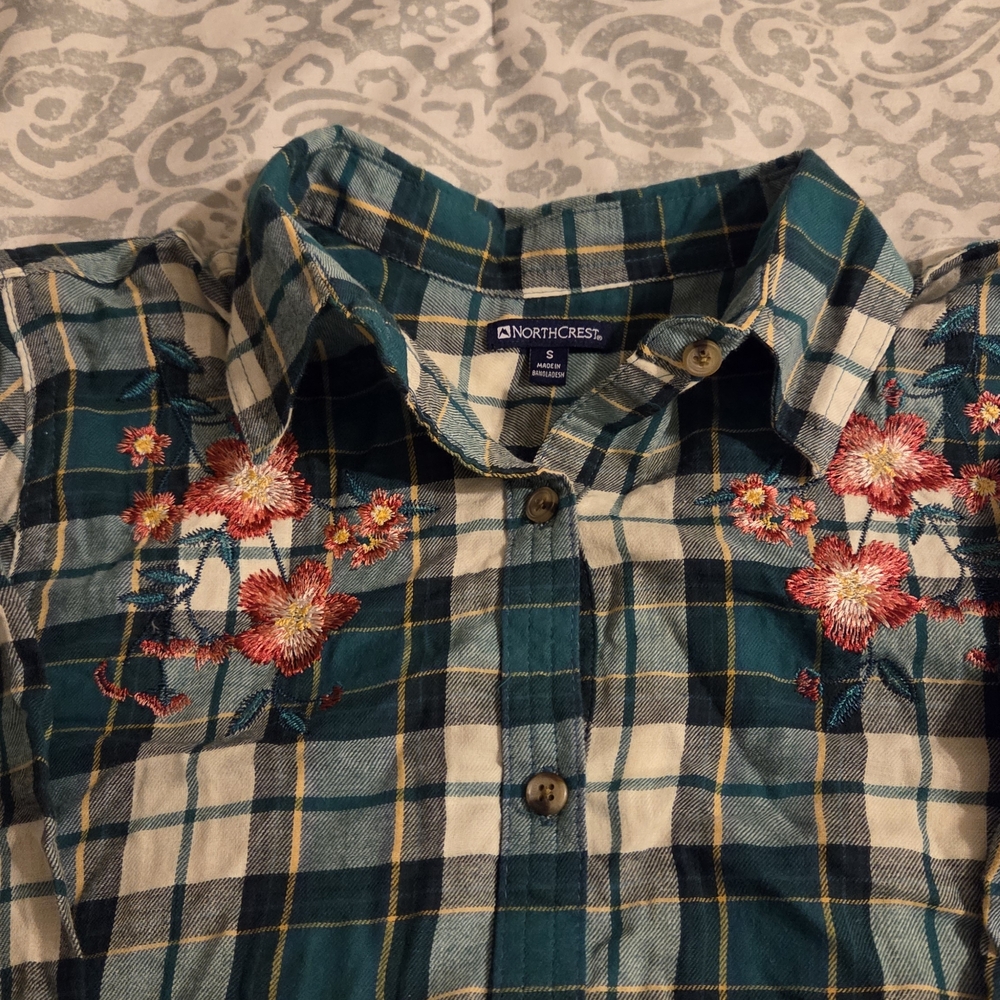 Northcrest Teal and Cream Plaid Top with Floral Details
